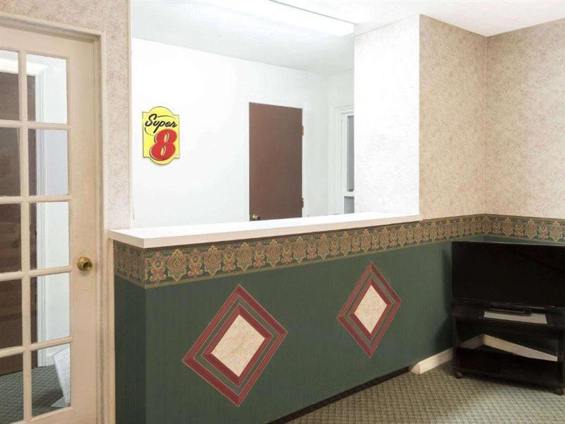 Super 8 By Wyndham Taylorville Il Buitenkant foto