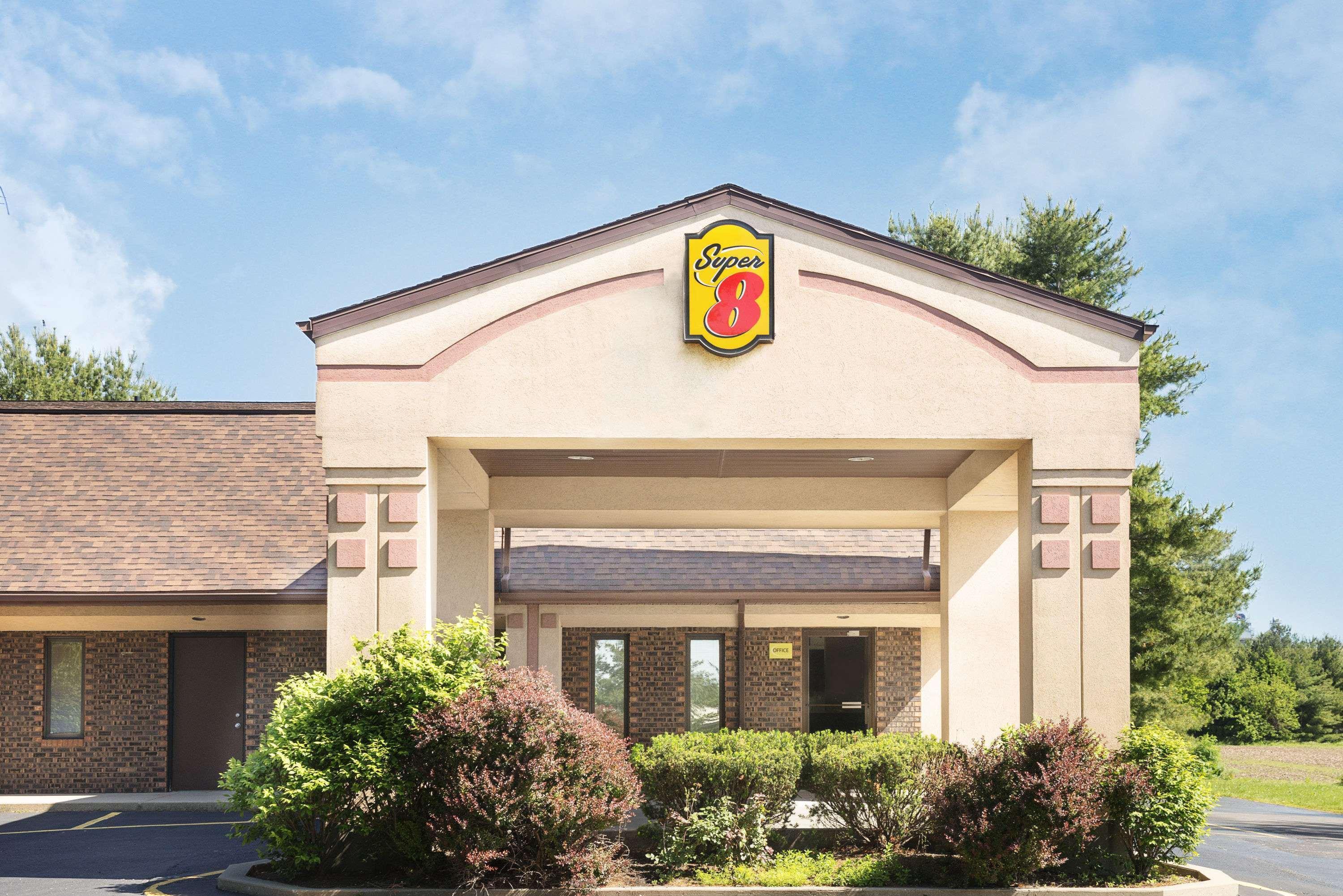 Super 8 By Wyndham Taylorville Il Buitenkant foto